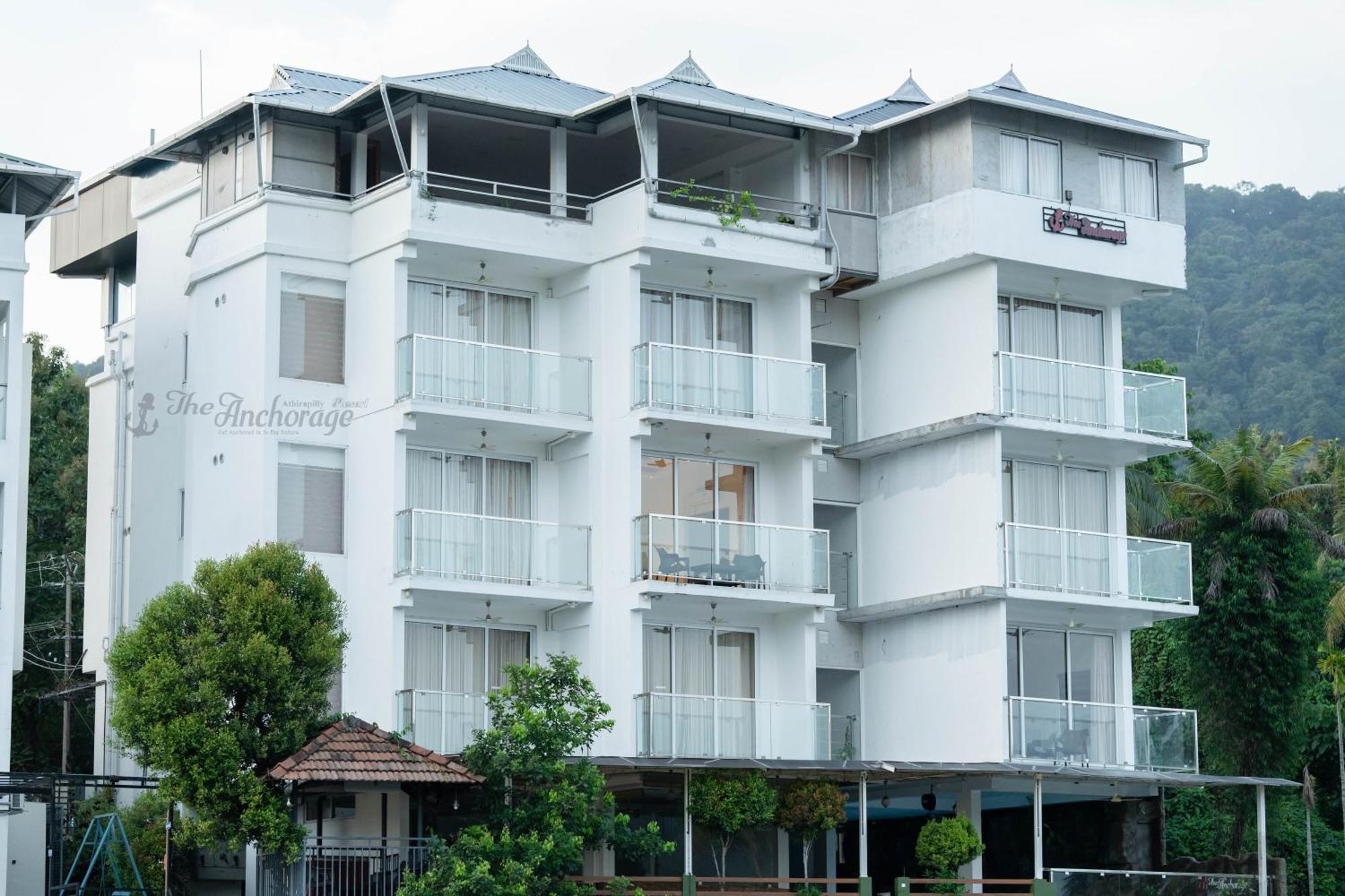 אטירפאלי The Anchorage Athirapilly Resort מראה חיצוני תמונה