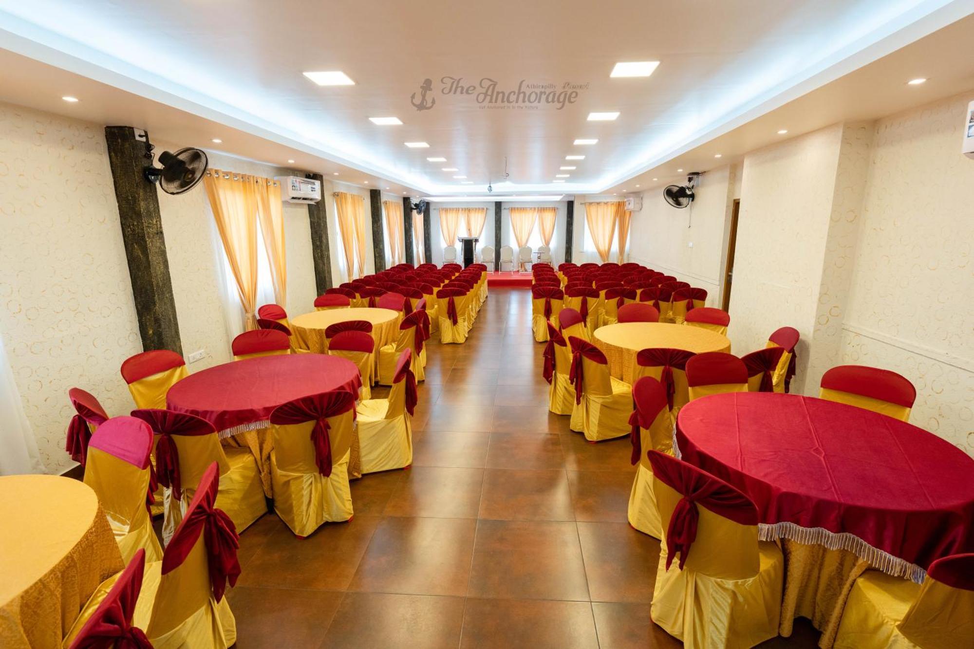 אטירפאלי The Anchorage Athirapilly Resort מראה חיצוני תמונה