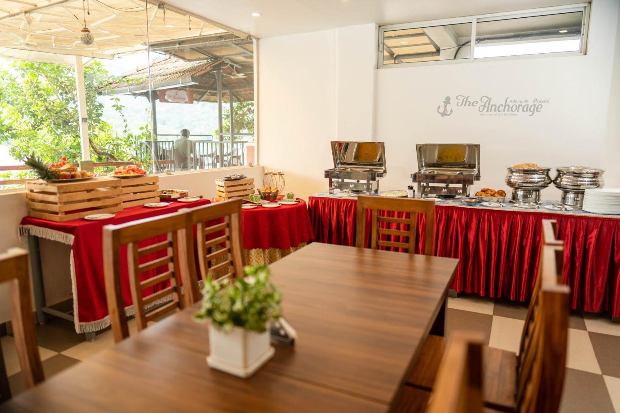 אטירפאלי The Anchorage Athirapilly Resort מראה חיצוני תמונה