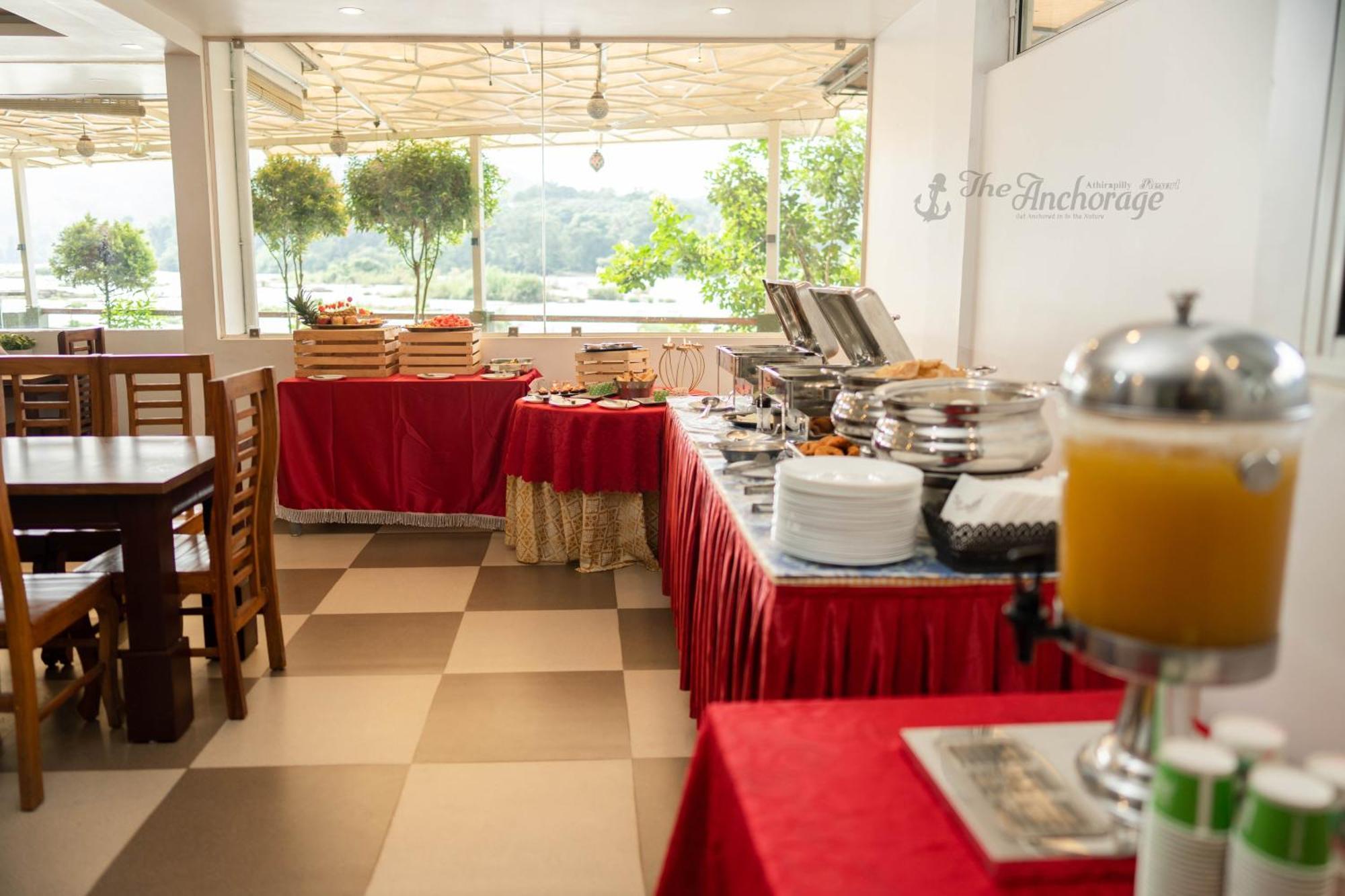 אטירפאלי The Anchorage Athirapilly Resort מראה חיצוני תמונה
