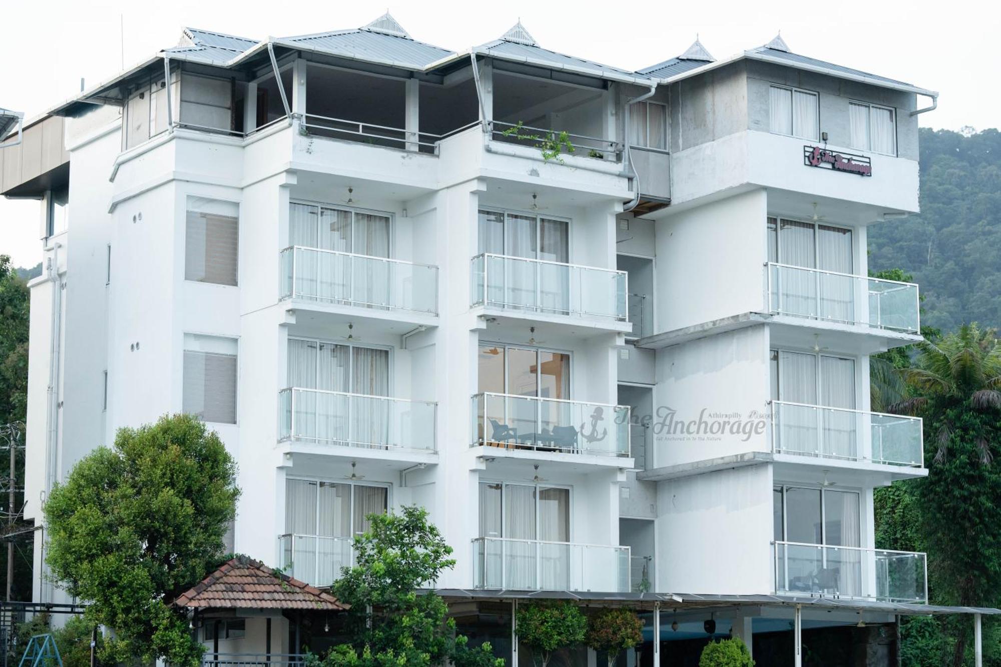אטירפאלי The Anchorage Athirapilly Resort מראה חיצוני תמונה